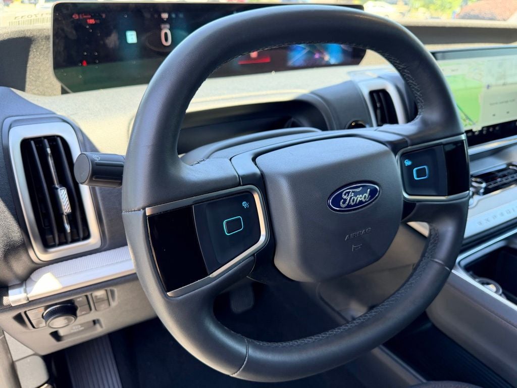 2025 Ford Expedition Max Active GOLD CERTIFIED NAVI