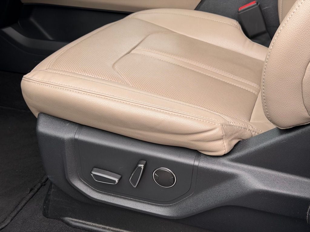 2024 Ford Expedition Max Limited CERTIFIED PANO ROOF FAMILY TIME