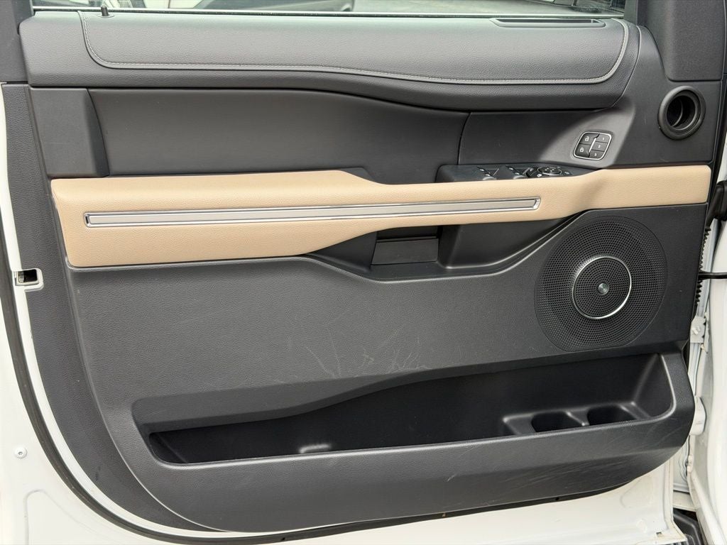 2024 Ford Expedition Max Limited CERTIFIED PANO ROOF FAMILY TIME