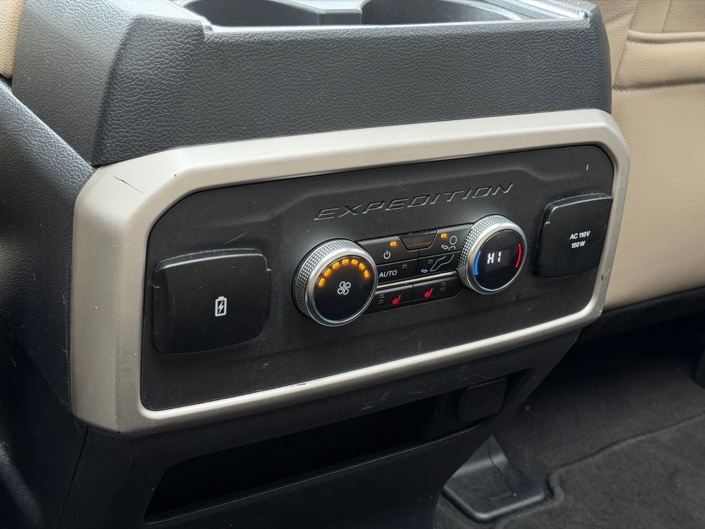 2024 Ford Expedition Max Limited CERTIFIED PANO ROOF FAMILY TIME