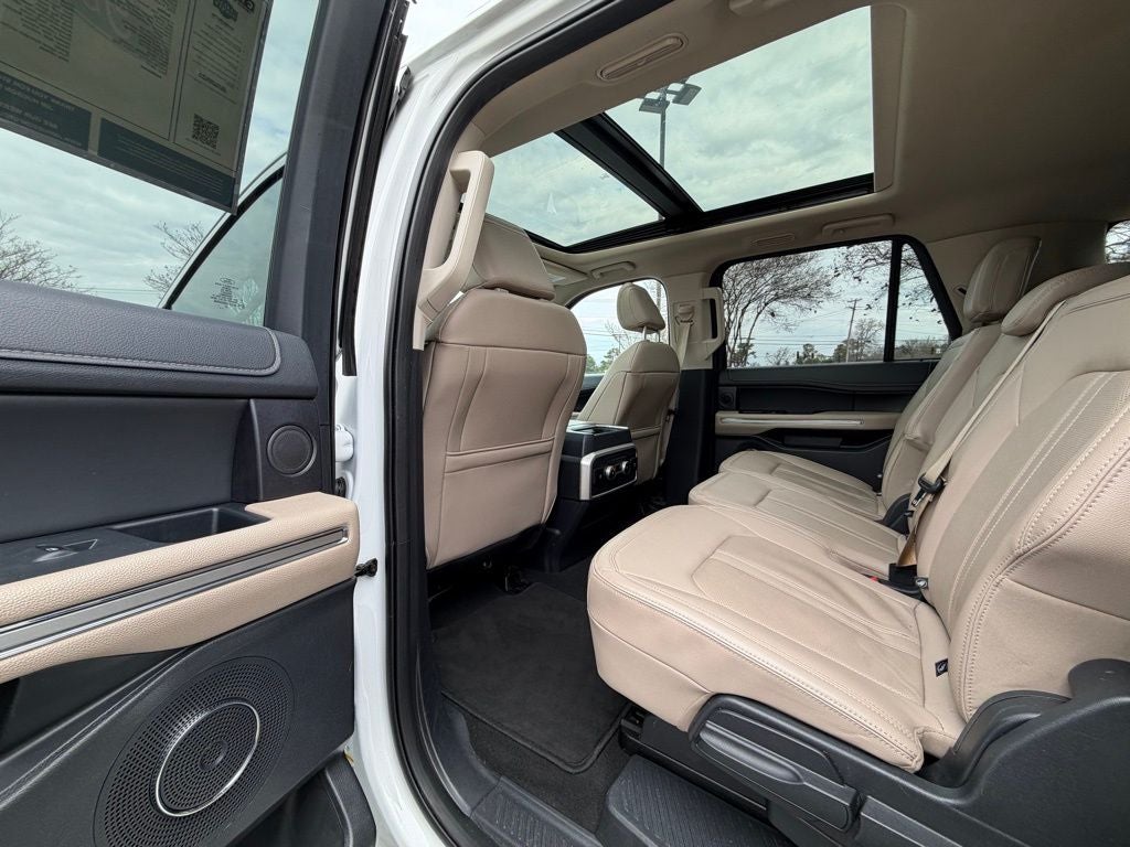 2024 Ford Expedition Max Limited CERTIFIED PANO ROOF FAMILY TIME