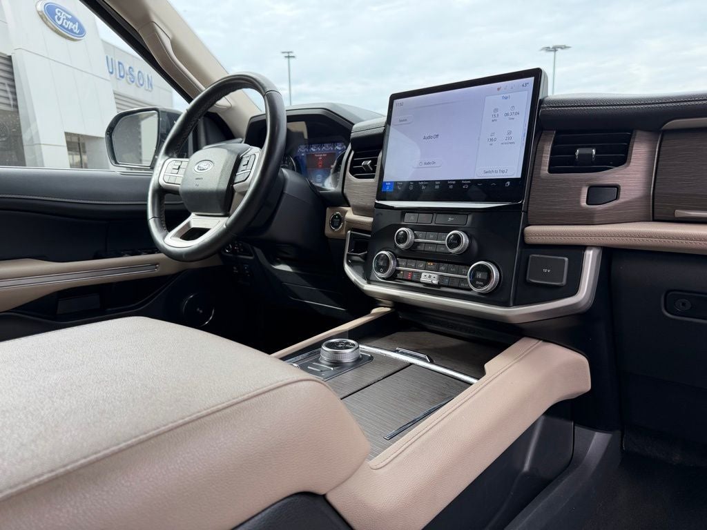 2024 Ford Expedition Limited CERTIFIED 2ND ROW BUCKETS NAVI PANO ROOF