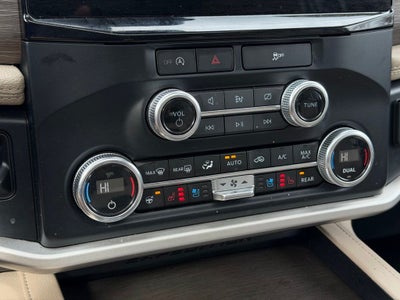 2024 Ford Expedition Limited CERTIFIED 2ND ROW BUCKETS NAVI PANO ROOF