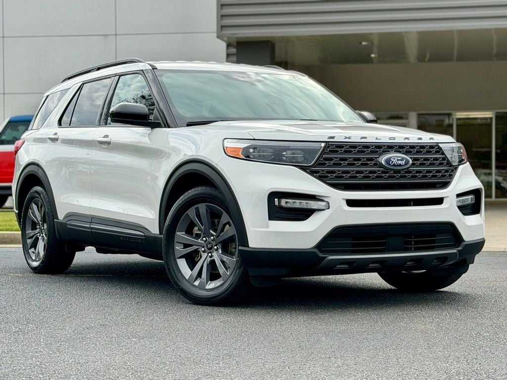 2023 Ford Explorer XLT CERTIFIED SPORT PACKAGE