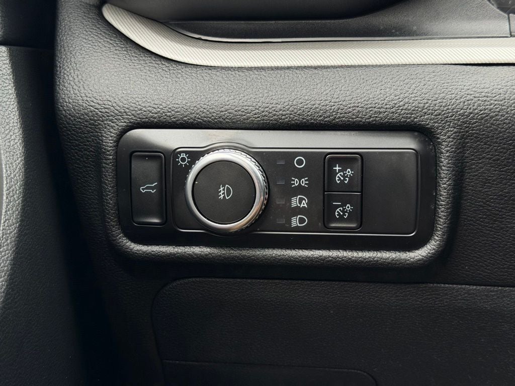 2023 Ford Explorer XLT CERTIFIED SPORT PACKAGE