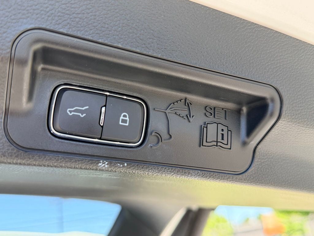 2023 Ford Explorer XLT CERTIFIED CO PILOT 360 ASSIST + NAVI