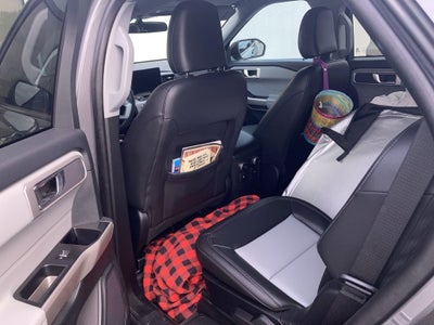 2024 Ford Explorer XLT GOLD CERTIFIED PANO ROOF 2ND ROW BUCKETS