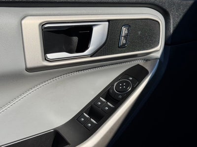 2022 Ford Explorer XLT GOLD CERTIFED CO PILOT 360 NAVI