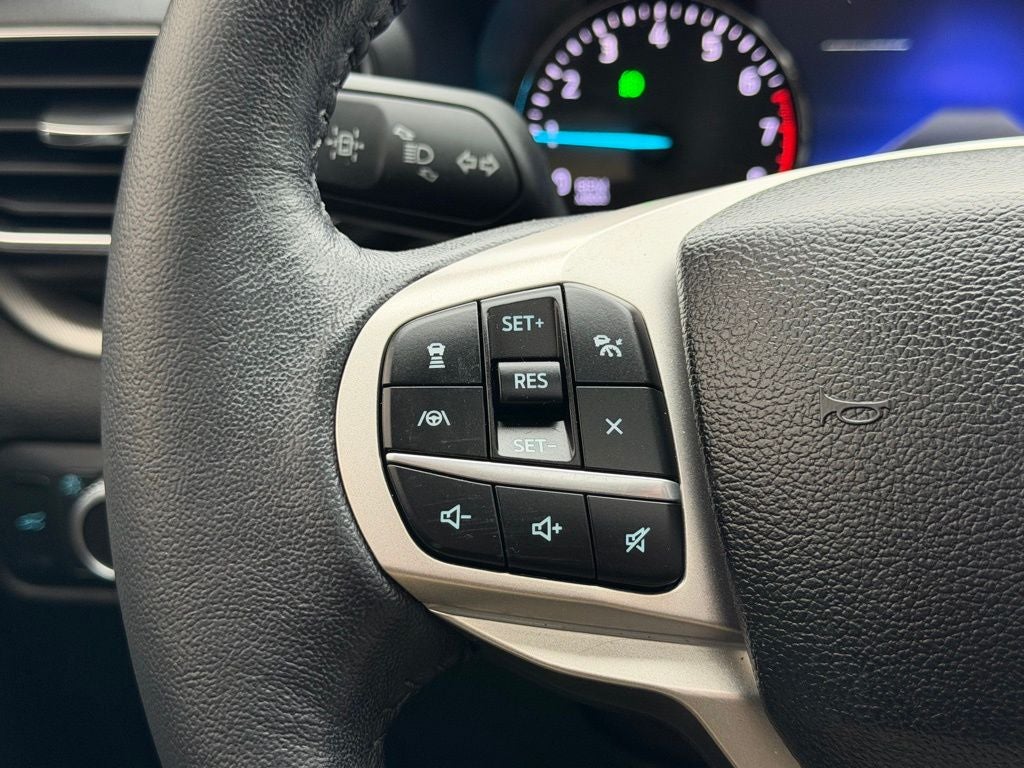 2022 Ford Explorer XLT GOLD CERTIFIED PANO ROOF NAVI CO PILOT 360