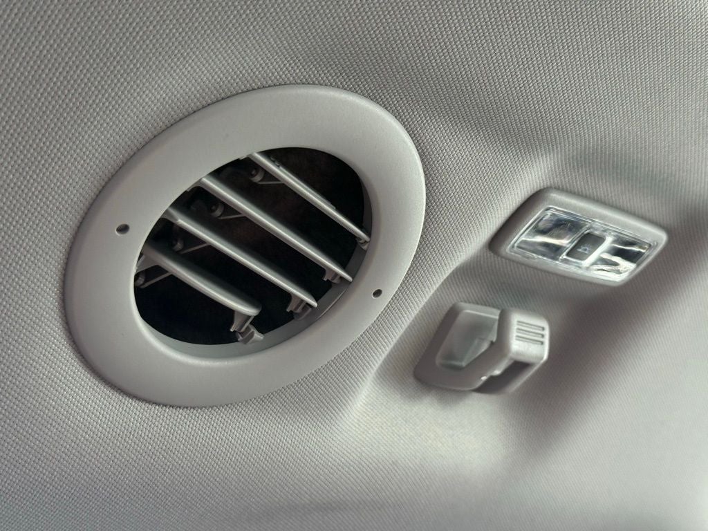 2023 Ford Explorer XLT CERTIFIED PANO ROOF HEATED SEATS