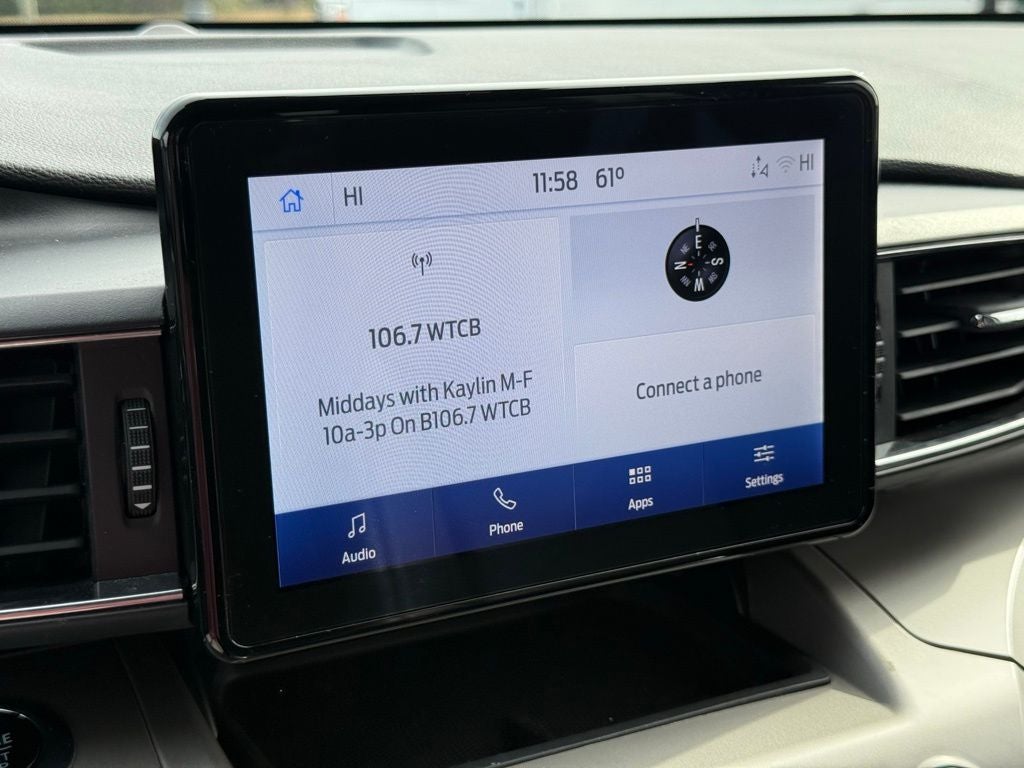 2023 Ford Explorer XLT CERTIFIED PANO ROOF HEATED SEATS