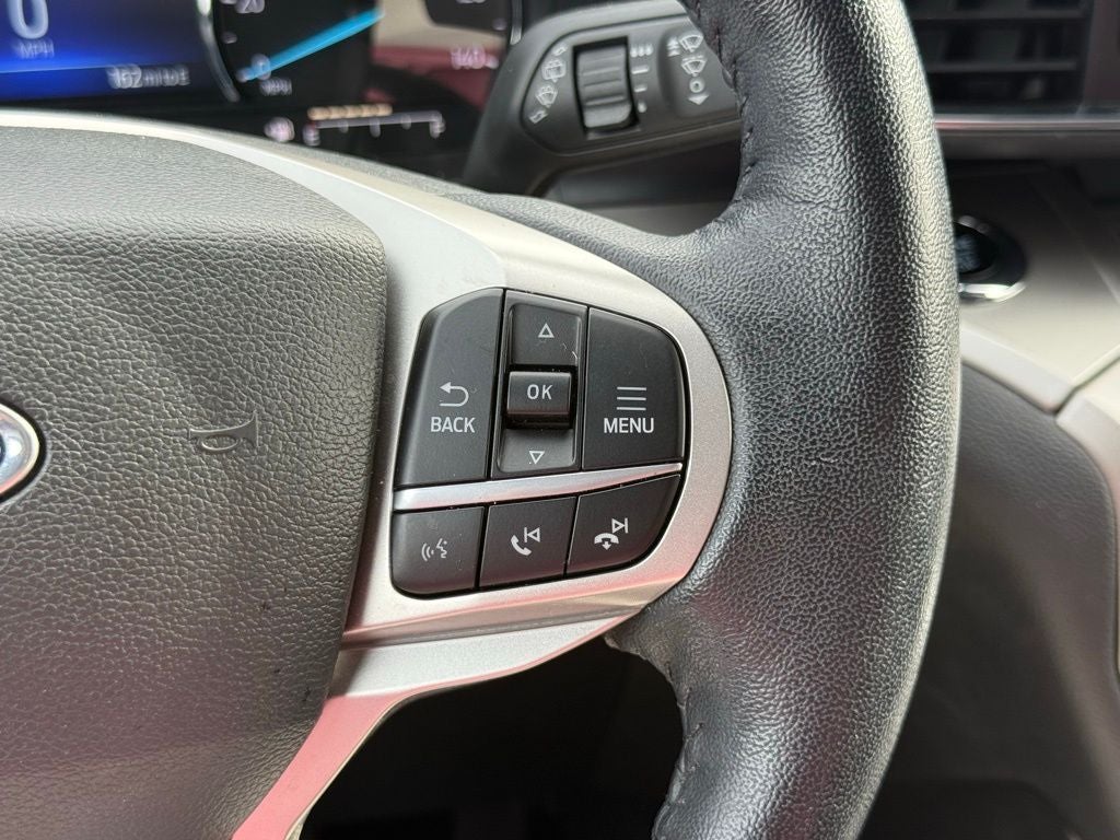 2023 Ford Explorer XLT CERTIFIED PANO ROOF HEATED SEATS