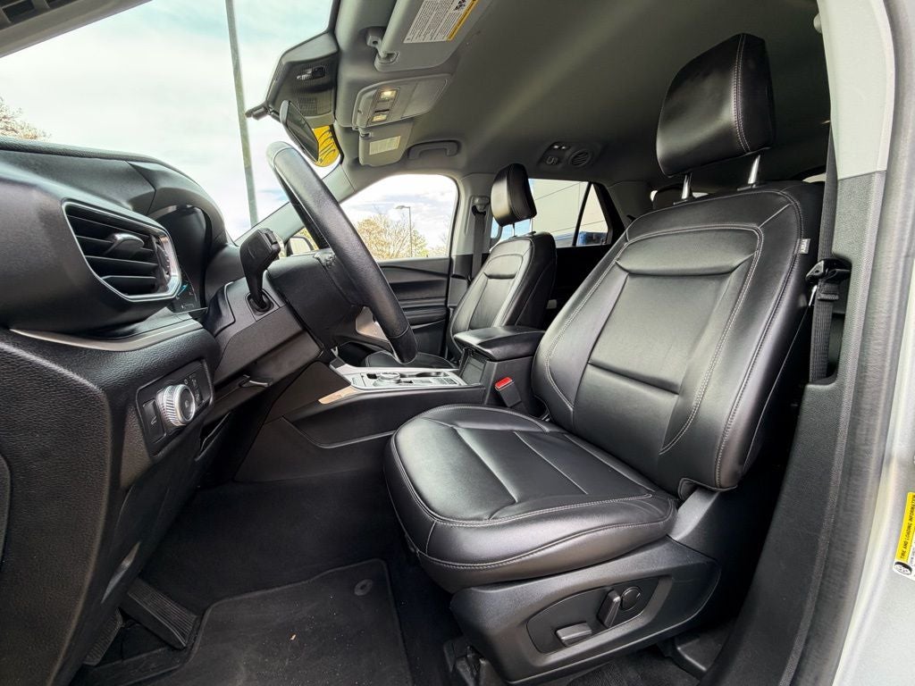 2022 Ford Explorer XLT GOLD CERTIFIED 3RD ROW SEATING