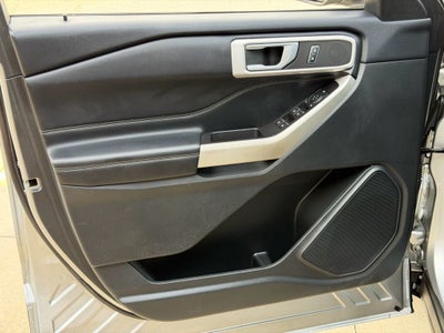 2022 Ford Explorer XLT GOLD CERTIFIED 3RD ROW SEATING