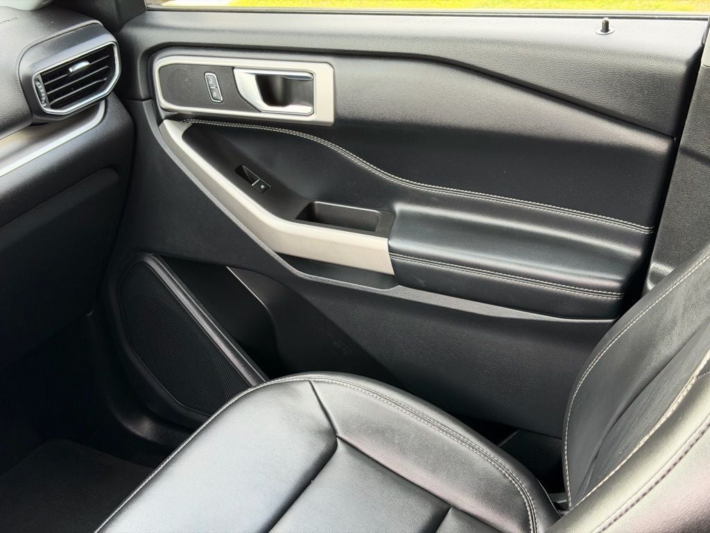 2022 Ford Explorer XLT GOLD CERTIFIED 3RD ROW SEATING