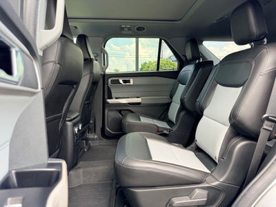 2023 Ford Explorer XLT CERTIFIED PANO ROOF CO PILOT 360 +