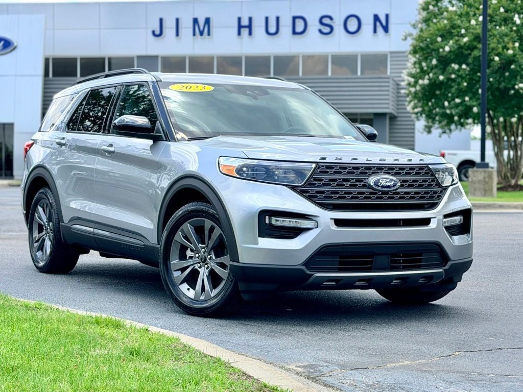 2023 Ford Explorer XLT CERTIFIED PANO ROOF CO PILOT 360 +