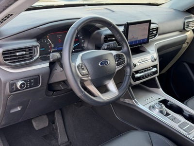 2023 Ford Explorer XLT GOLD CERTIFIED 2ND ROW BUCKETS
