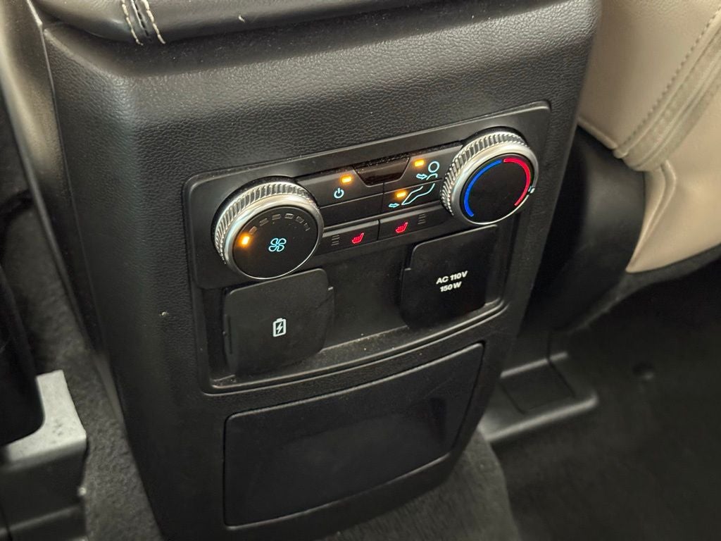 2023 Ford Explorer Limited CERTIFIED NAVI 2ND ROW BUCKETS HEATED COOLED SEATS