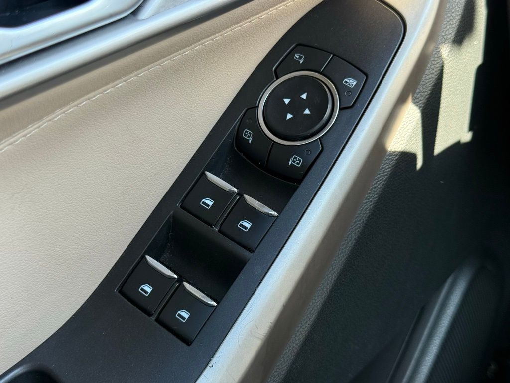 2023 Ford Explorer Limited CERTIFIED NAVI HEATED COOLED SEATS