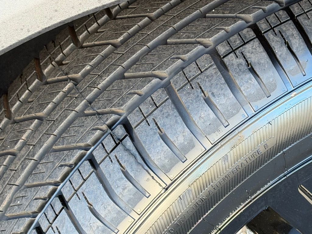 2023 Ford Explorer Limited CERTIFIED NAVI HEATED COOLED SEATS