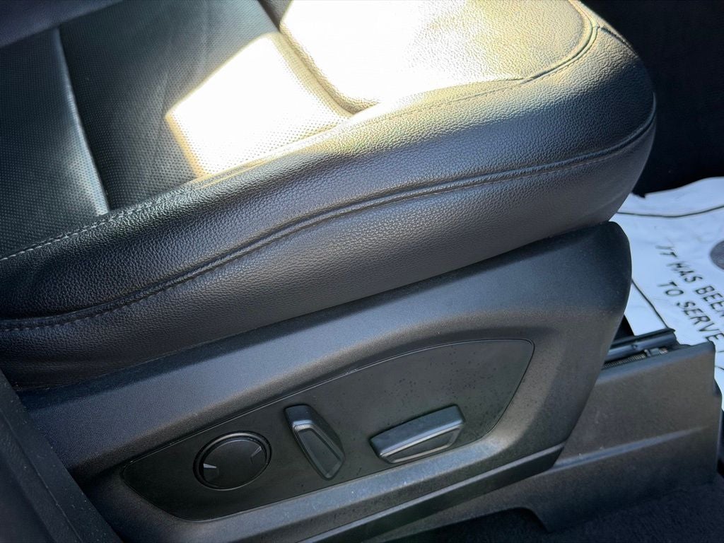 2023 Ford Explorer Limited CERTIFIED NAVI HEATED COOLED SEATS