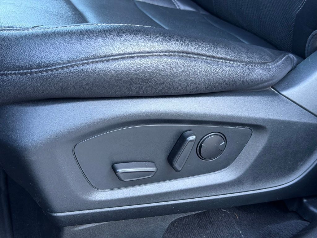 2023 Ford Explorer Limited CERTIFIED NAVI HEATED COOLED SEATS