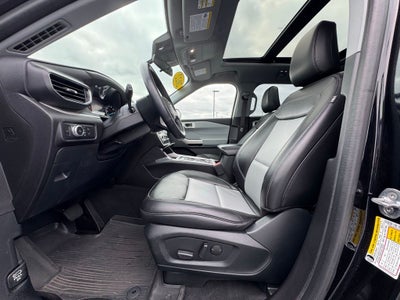 2022 Ford Explorer XLT CERTIFIED 2ND ROW BUCKETS PANO ROOF NAVI