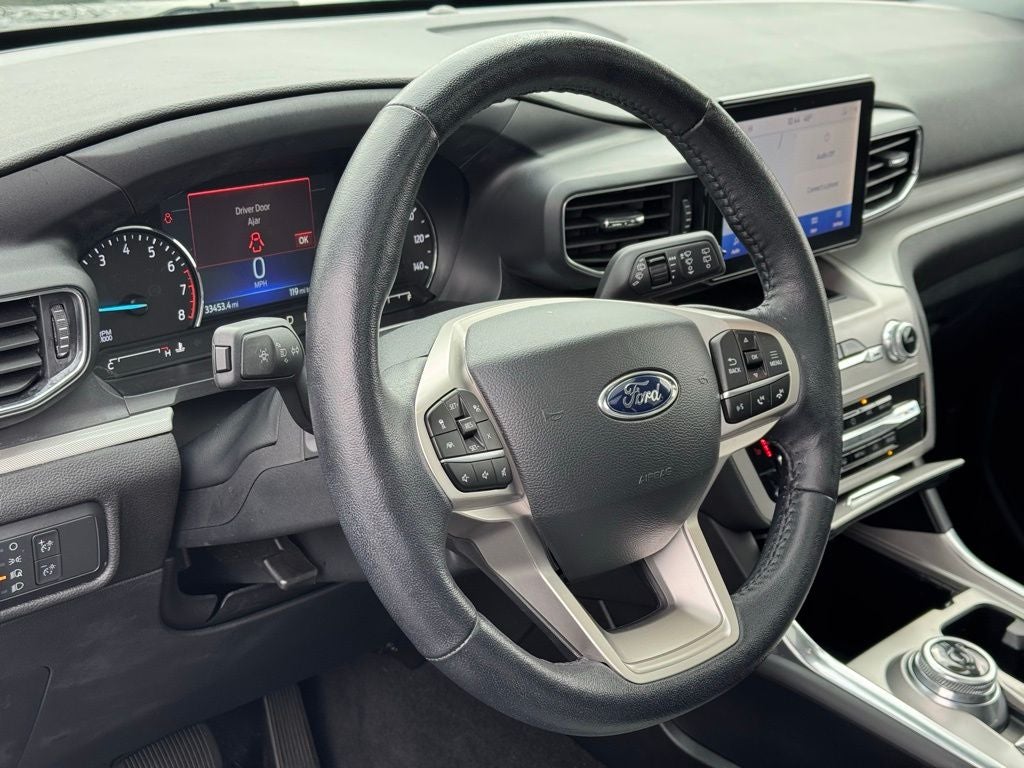 2022 Ford Explorer XLT CERTIFIED 2ND ROW BUCKETS PANO ROOF NAVI