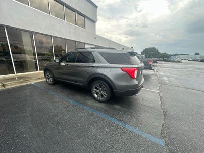 2022 Ford Explorer XLT FORD CERTIFIED 2ND ROW BUCKETS
