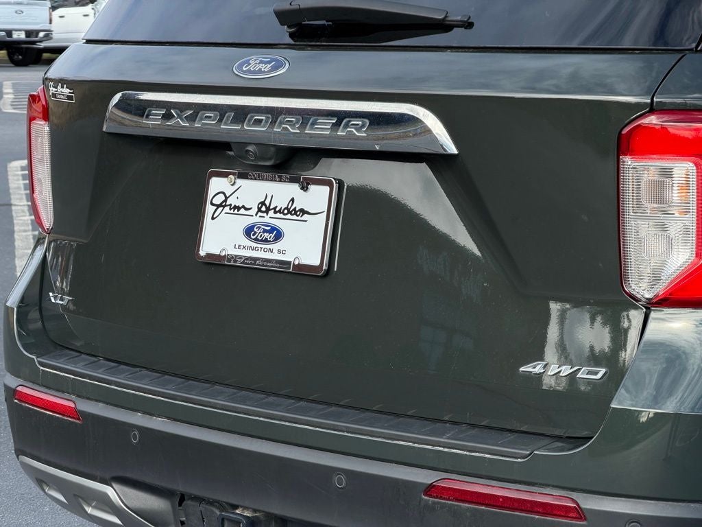 2023 Ford Explorer XLT CERTIFIED 2ND ROW BUCKETS