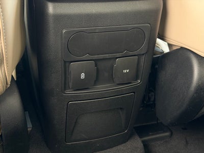 2023 Ford Explorer XLT CERTIFIED 2ND ROW BUCKETS