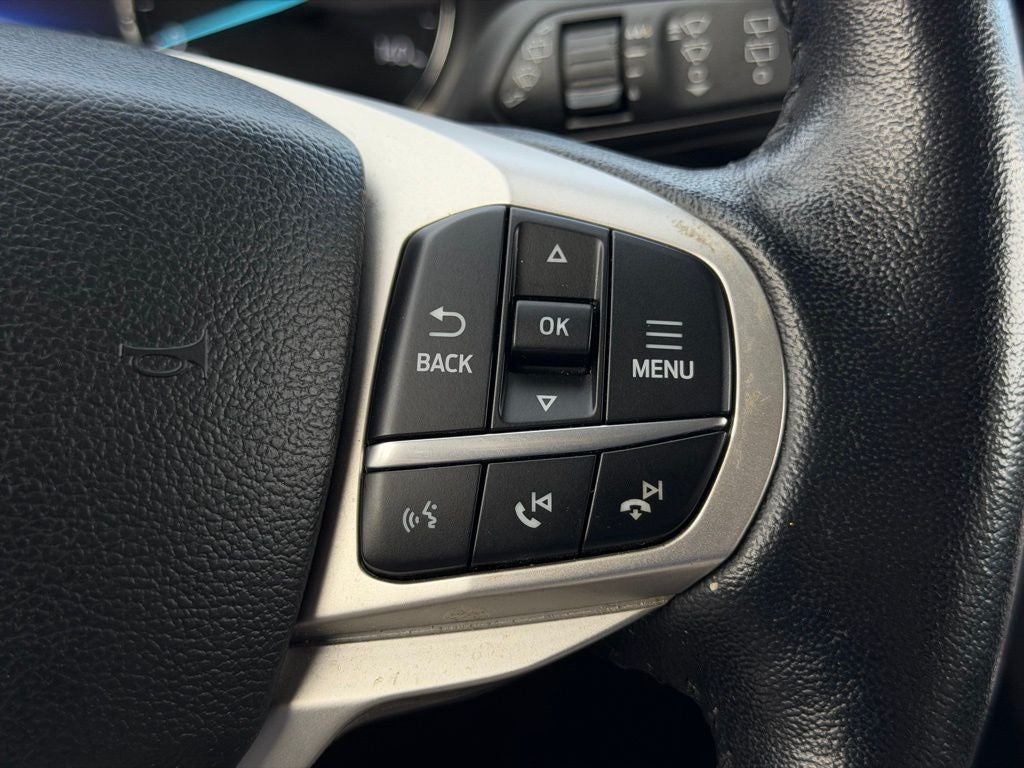 2023 Ford Explorer XLT CERTIFIED 2ND ROW BUCKETS