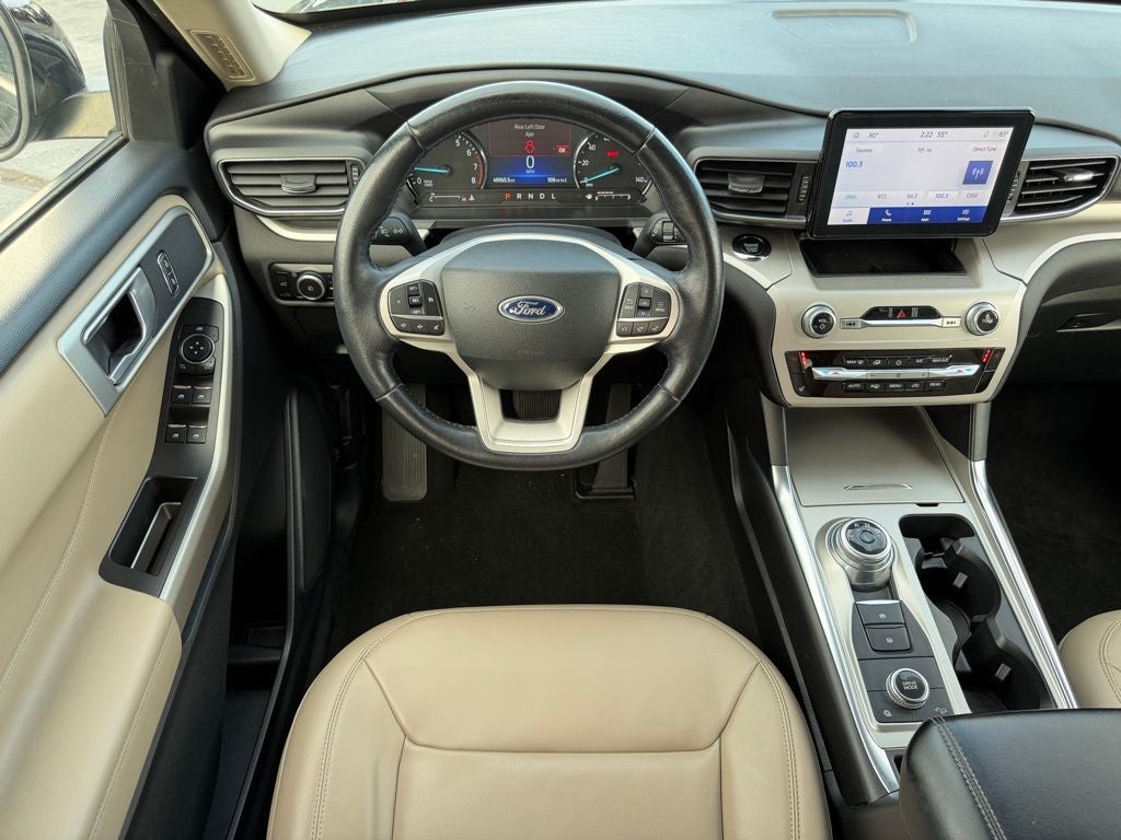 2023 Ford Explorer XLT CERTIFIED 2ND ROW BUCKETS