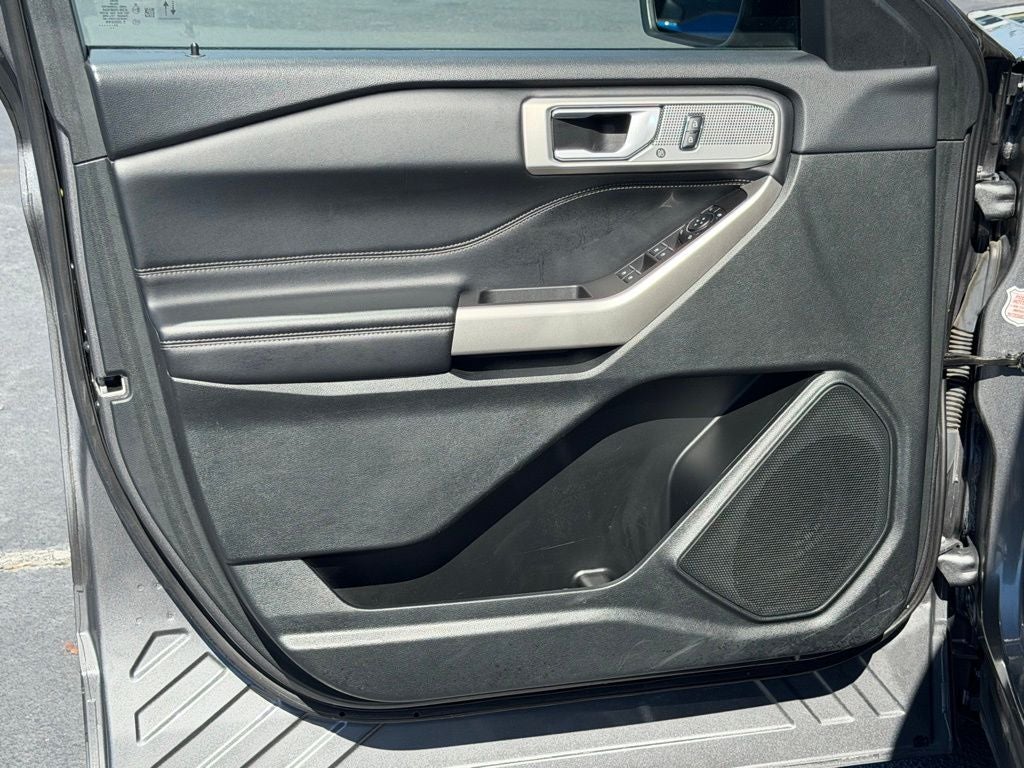 2023 Ford Explorer Limited GOLD CERTIFIED NAVI HEATED COOLED SEATS