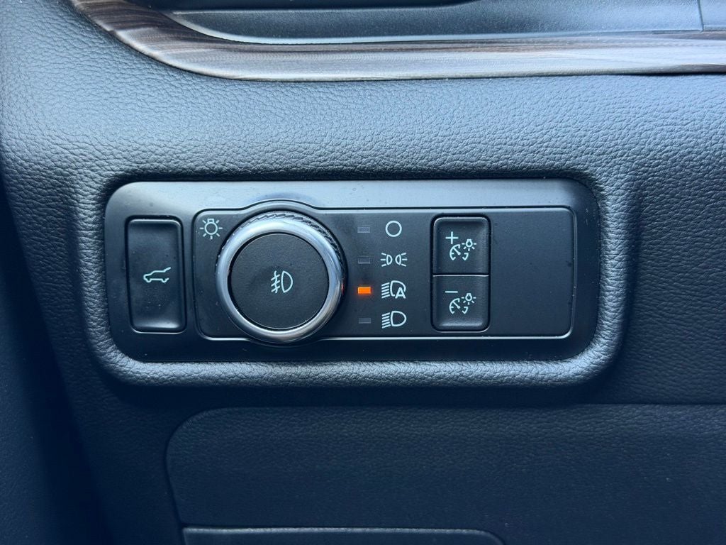 2023 Ford Explorer Limited GOLD CERTIFIED NAVI HEATED COOLED SEATS