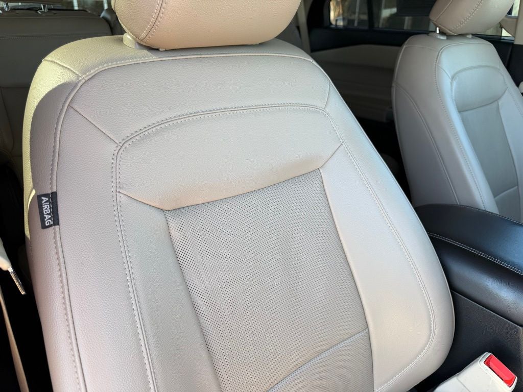2023 Ford Explorer Limited CERTIFIED NAVI HEATED COOLED SEATS