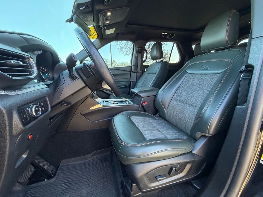 2023 Ford Explorer Timberline GOLD CERTIFIED NAVI PANO ROOF 2ND ROW BUCKETS