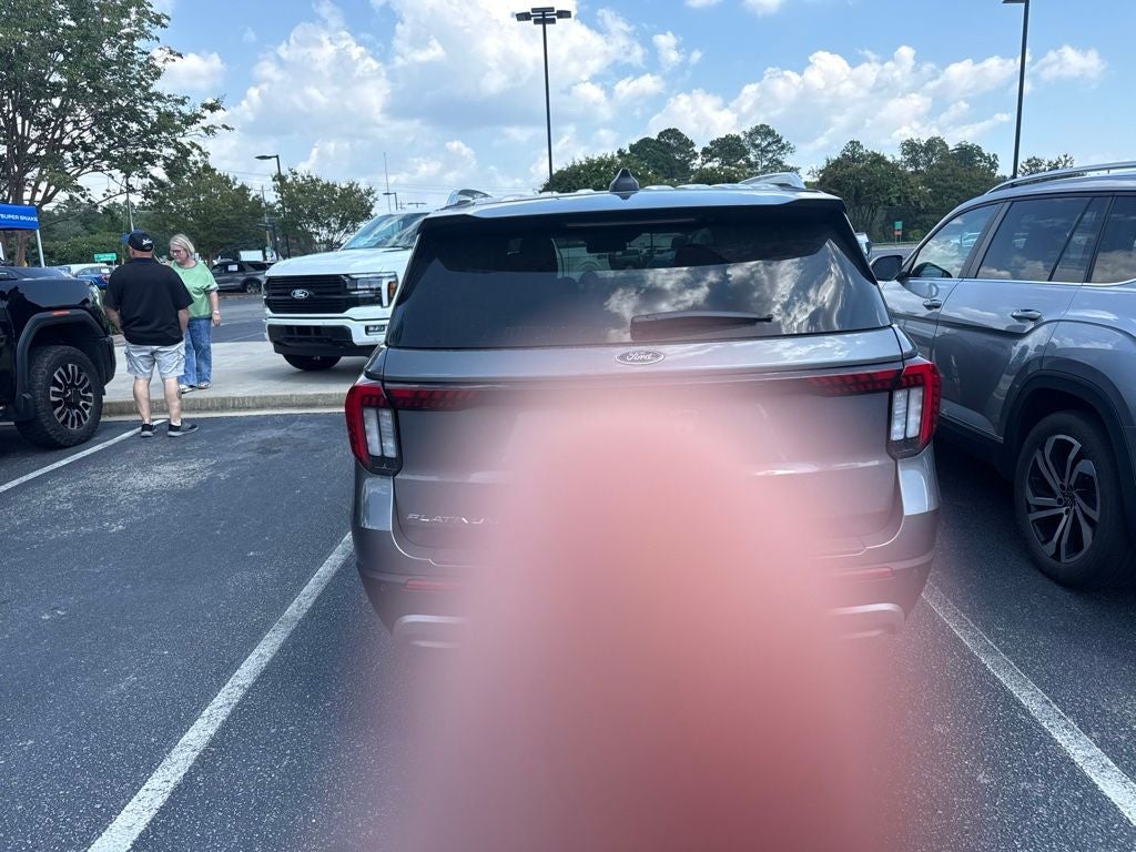 2025 Ford Explorer Platinum