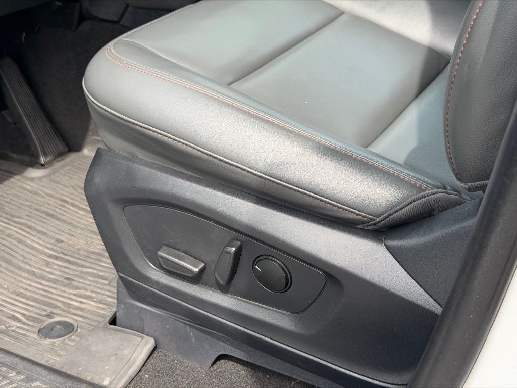 2025 Ford Explorer Active GOLD CERTIFIED COMFORT PACKAGE