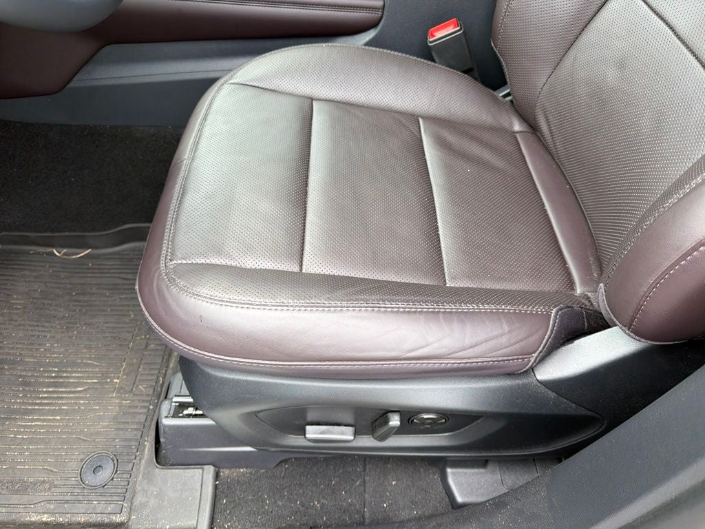 2025 Ford Explorer Platinum FORD CERTIFIED LUX LEATHER PANO ROOF