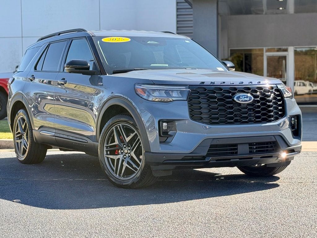 2025 Ford Explorer ST-Line GOLD CERTIFIED MASSAGING SEATS