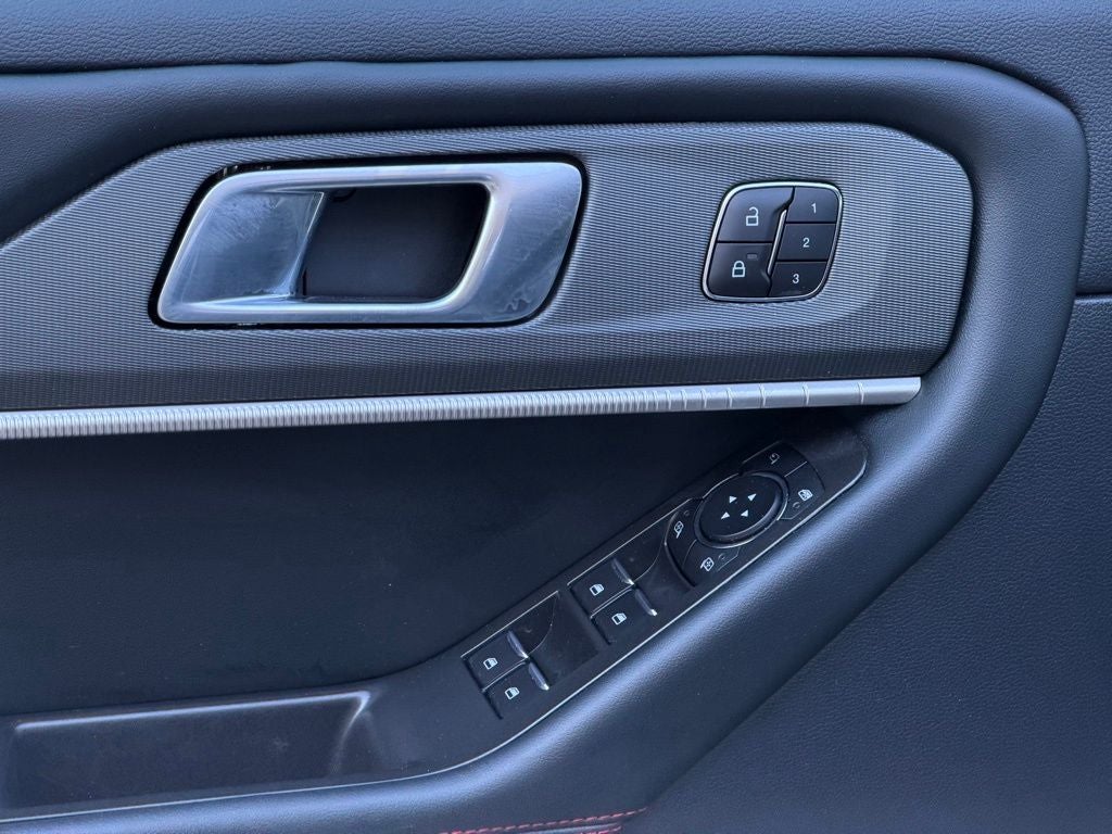 2025 Ford Explorer ST-Line GOLD CERTIFIED MASSAGING SEATS