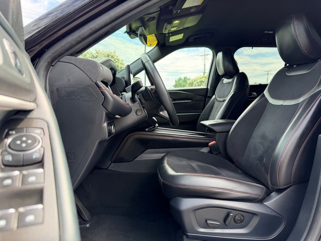 2025 Ford Explorer ST CERTIFIED HEATED COOLED SEATS CO PILOT ASSIST