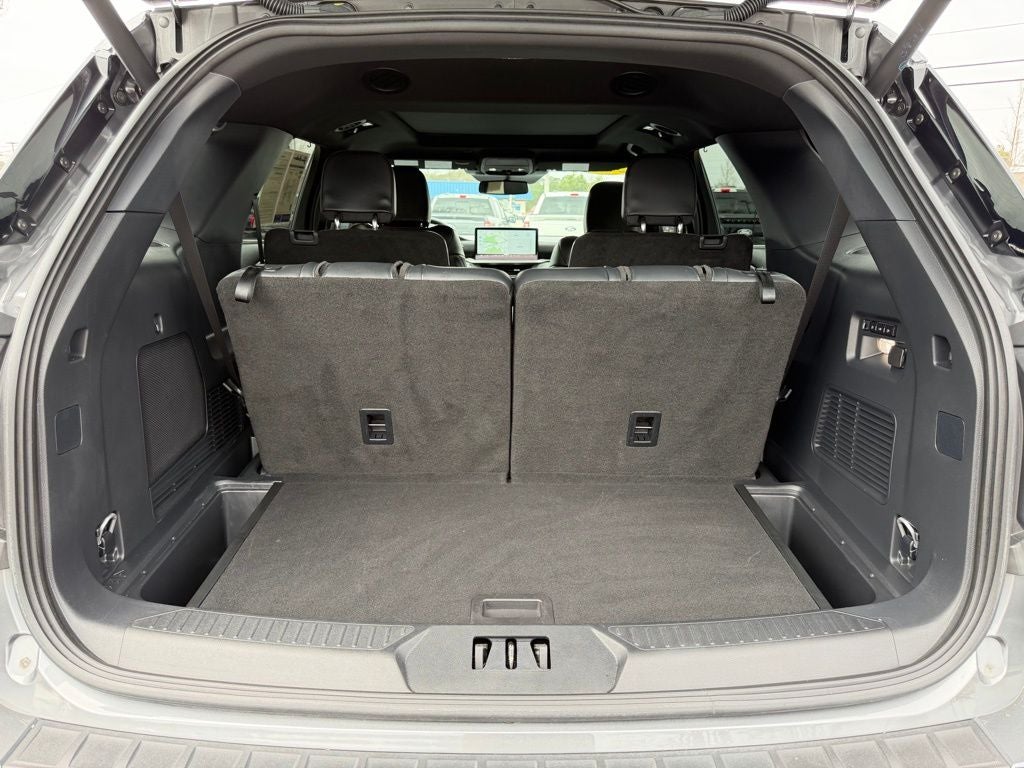 2025 Ford Explorer ST FORD CERTIFIED PANO ROOF HETAED COOLED SEATS