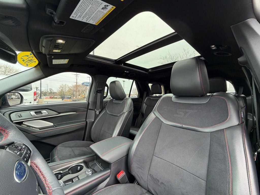 2025 Ford Explorer ST FORD CERTIFIED PANO ROOF HETAED COOLED SEATS
