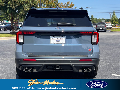 2025 Ford Explorer ST