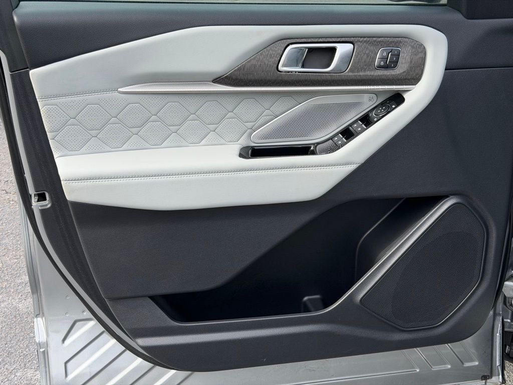 2025 Ford Explorer Platinum CERTIFIED ULTIMATE PACKAGE BLUE CRUISE LUX LEATHER