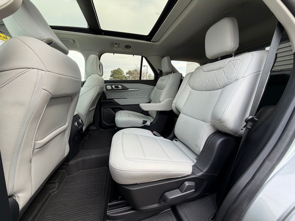 2025 Ford Explorer Platinum CERTIFIED ULTIMATE PACKAGE BLUE CRUISE LUX LEATHER