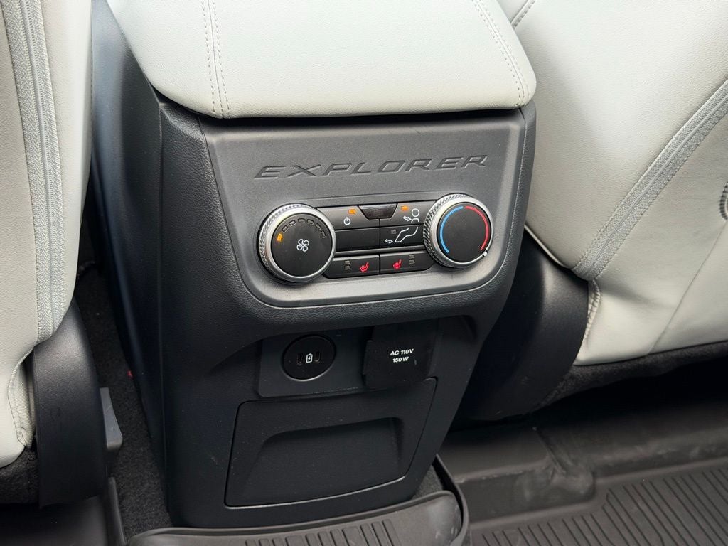 2025 Ford Explorer Platinum CERTIFIED ULTIMATE PACKAGE BLUE CRUISE LUX LEATHER